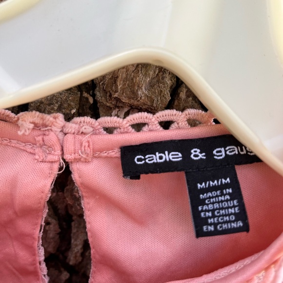 Cable and Gauge Sleeveless Lace Blouse in size M - Picture 3 of 5